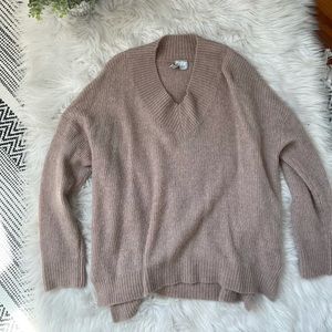 H&M muted blush sweater